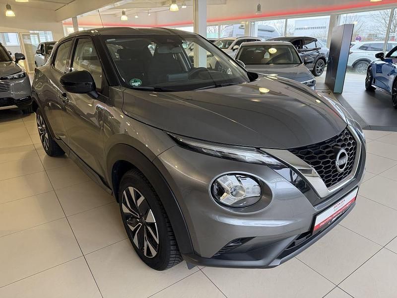 Gebraucht Nissan Juke Acenta 114 PS (83 kW) 2023 Grau SUV