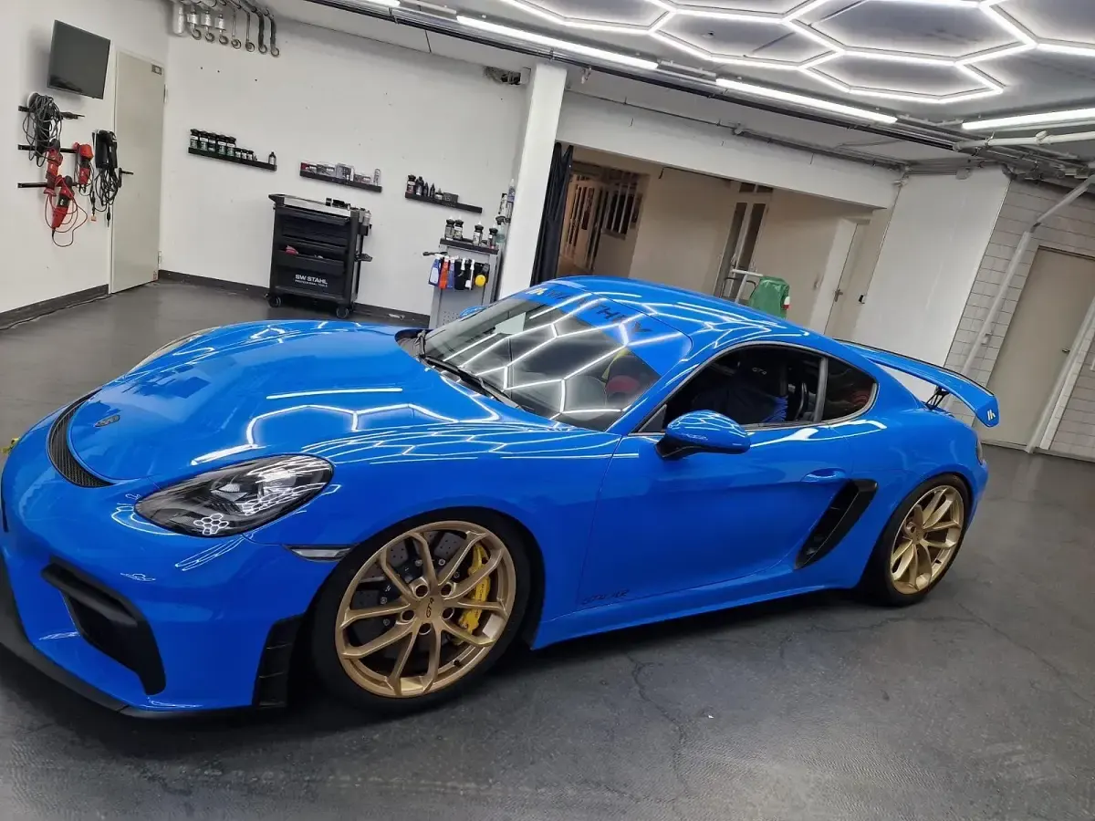 Gebraucht Porsche Cayman GT4 420 PS (308 kW) 2022 Braun Coupé