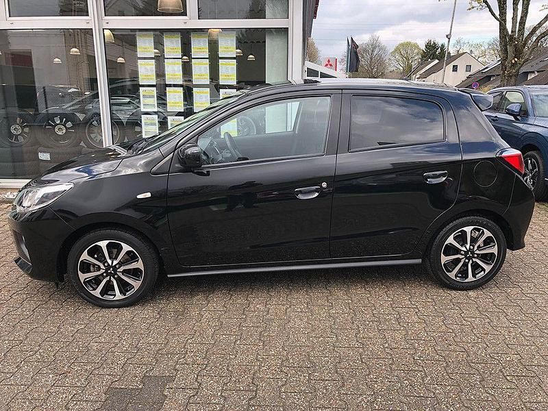 Gebraucht Mitsubishi Space Star Select+ 71 PS (52 kW) 2021 Schwarz Kleinwagen