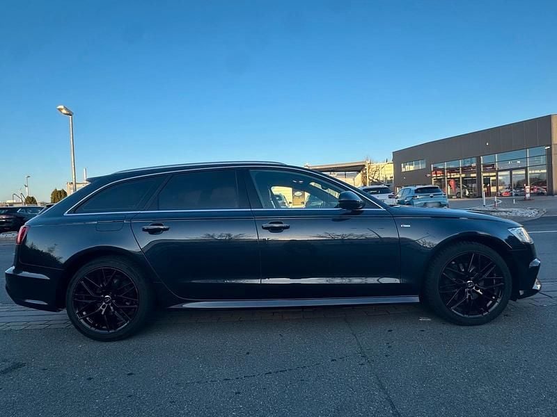 Second-hand Audi A6 S-Line 190 CP (139 kW) 2015 Albastru Break