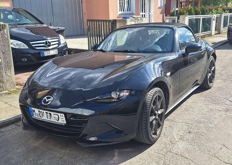 Gebraucht Mazda MX5 Exclusive-Line 160 PS (117 kW) 2016 Schwarz Cabrio