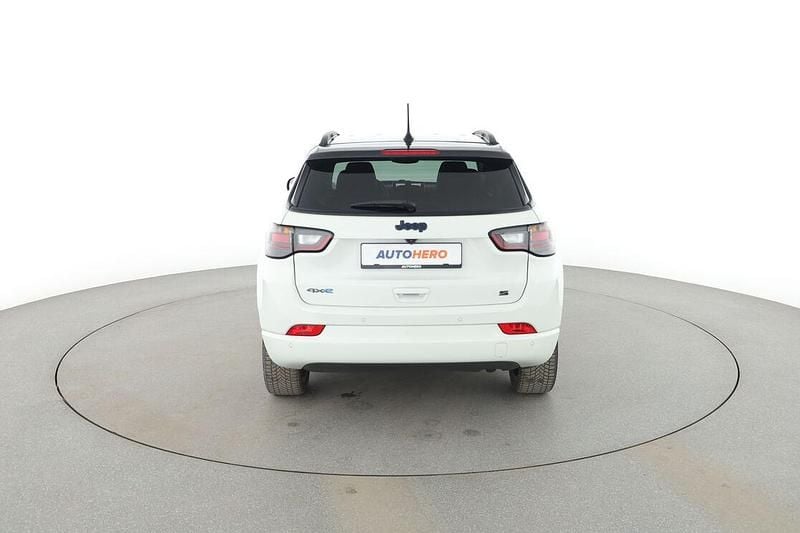 Gebraucht Jeep Compass 60 PS (44 kW) 2022 Weiß SUV