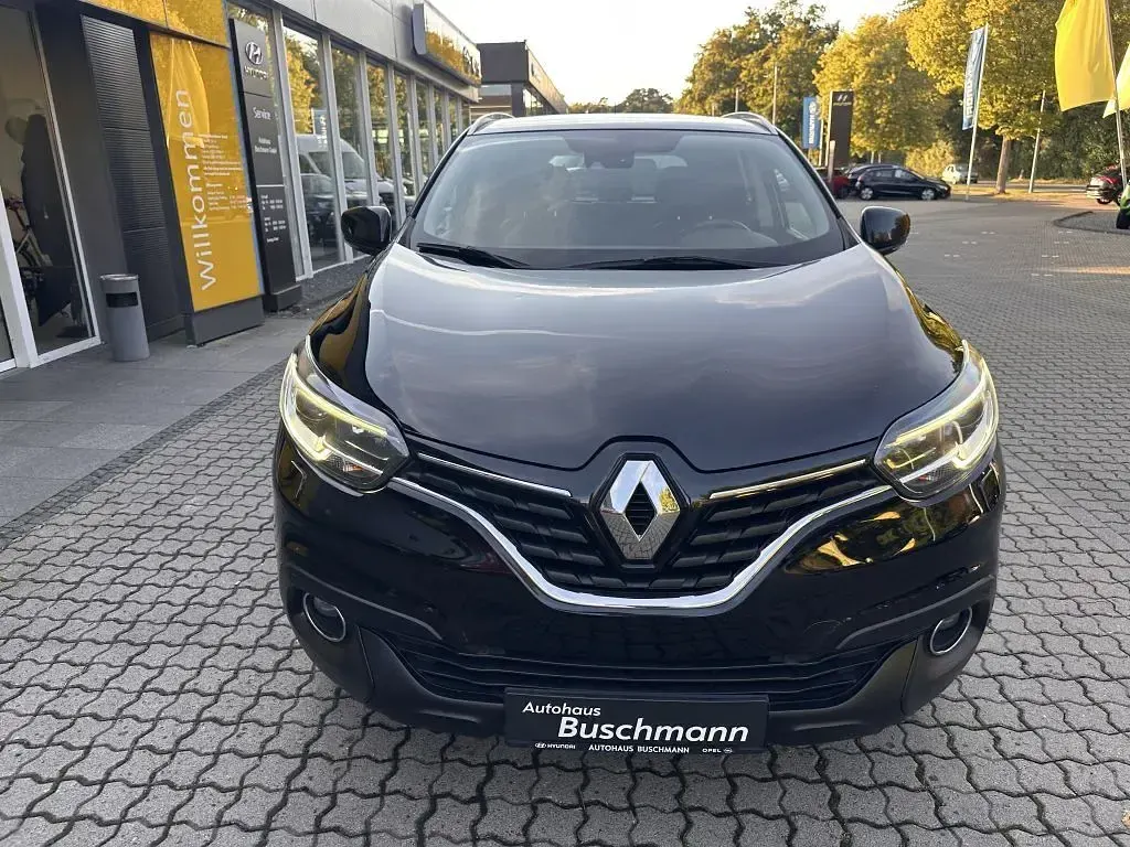 Używany Renault Kadjar Collection 131 KM (96 kW) 2018 Czarny SUV
