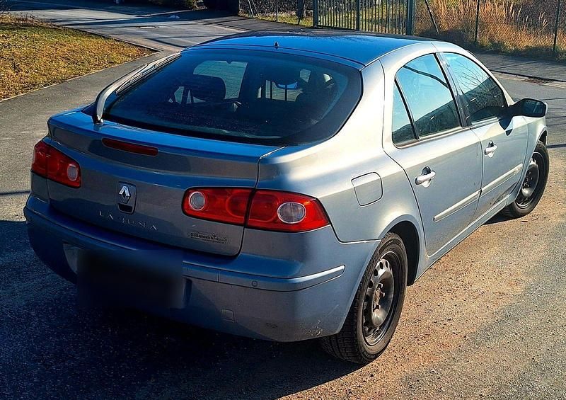 Gebraucht Renault Laguna II Dynamique 135 PS (99 kW) 2005 Blau Limousine