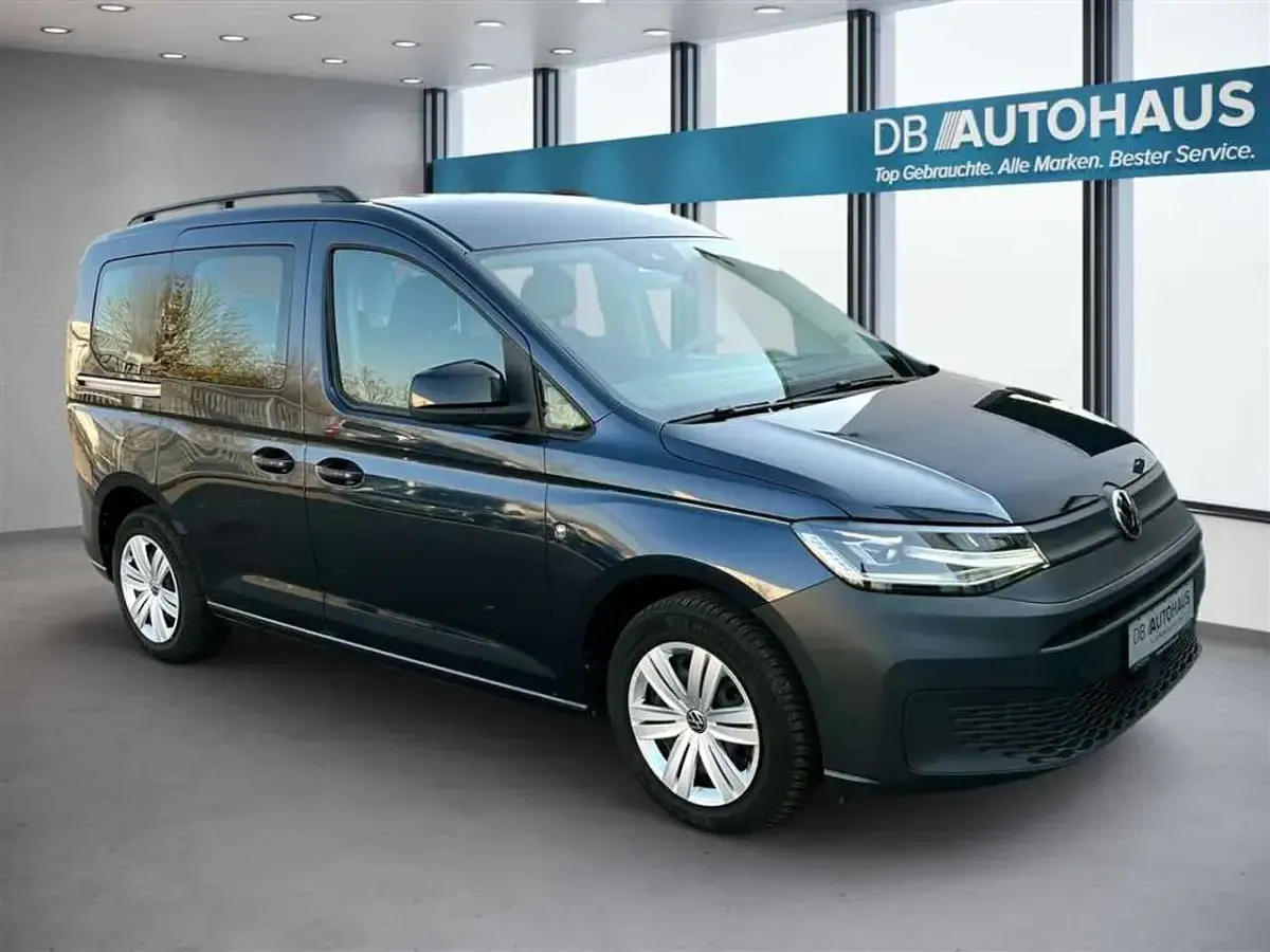 Usata VW Caddy 122 CV (89 kW) 2023 Blu Monovolume