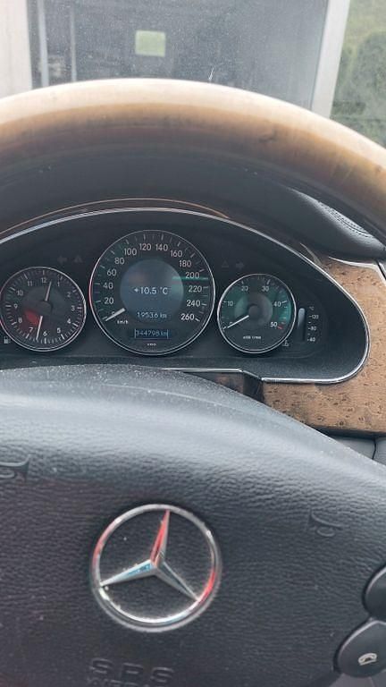 Gebraucht Mercedes 320 243 PS (178 kW) 2006 Grau Limousine