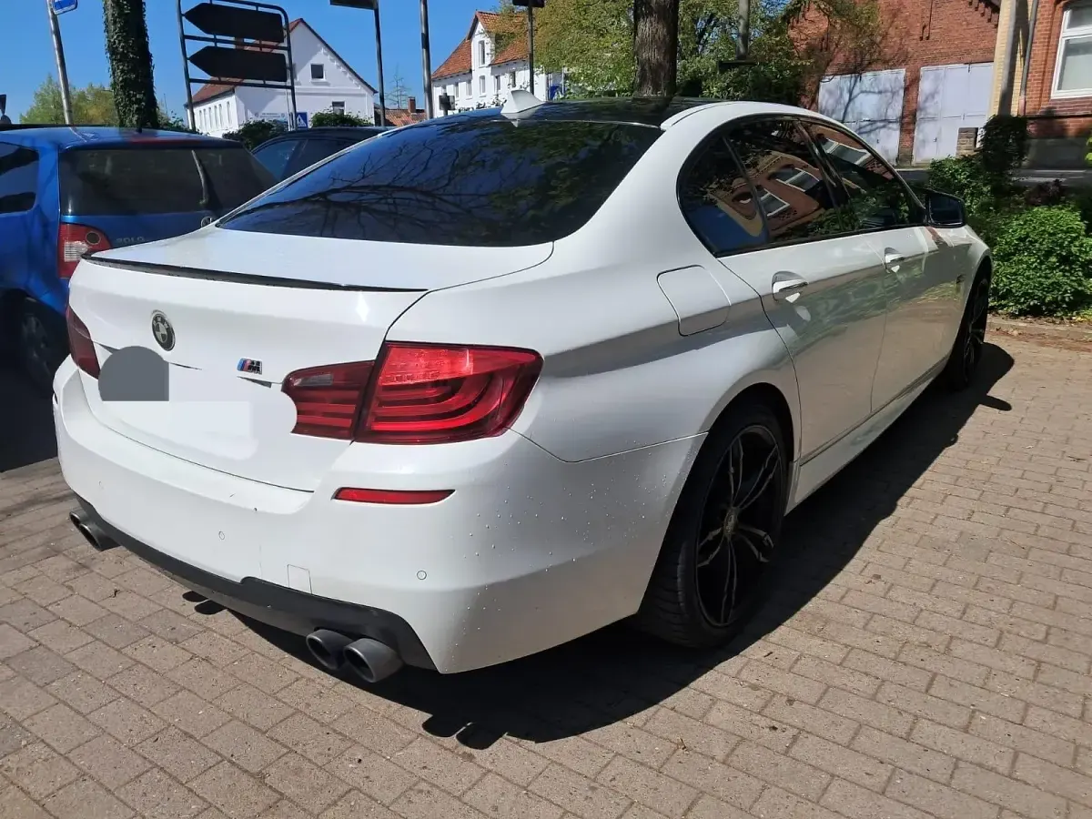 Używany BMW 535 300 KM (220 kW) 2011 Biały Sedan/Limuzyna