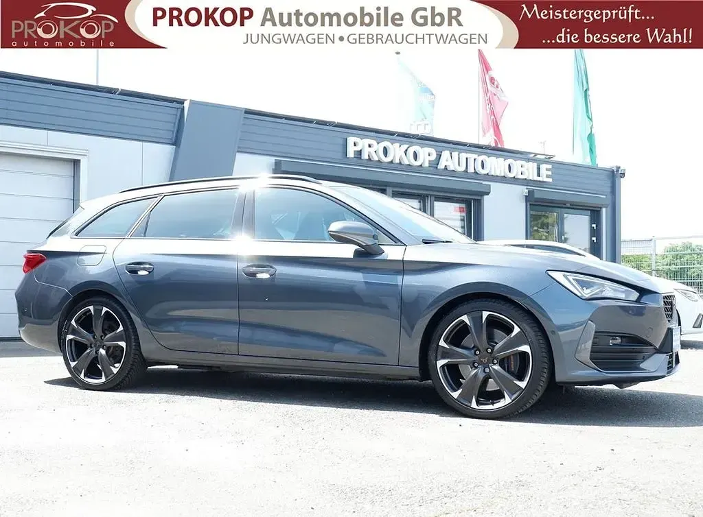 Gebraucht Cupra Leon VZ 245 PS (180 kW) 2022 Grau Limousine