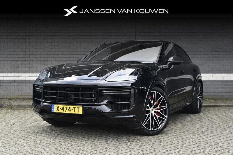 Schwarz Gebraucht 2024 Porsche Cayenne Turbo E-Hybrid SUV | 183.890 € (Superpreis) - Bild 1/4