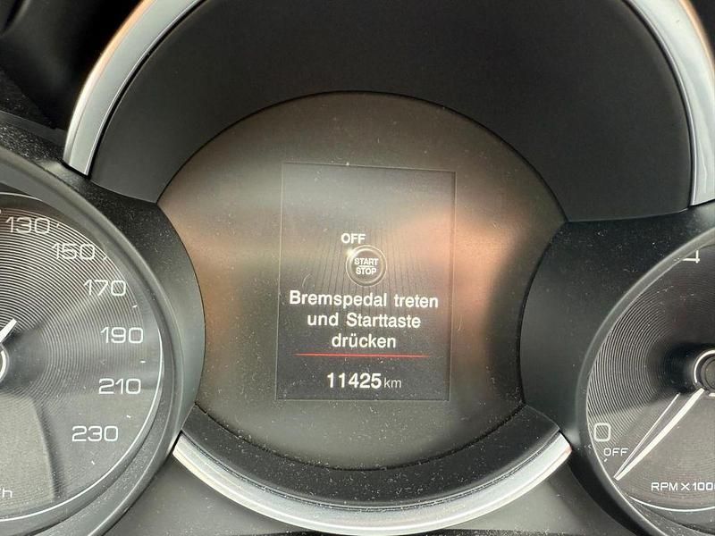 Gebraucht Fiat 500X Sport 131 PS (96 kW) 2023 Rot SUV