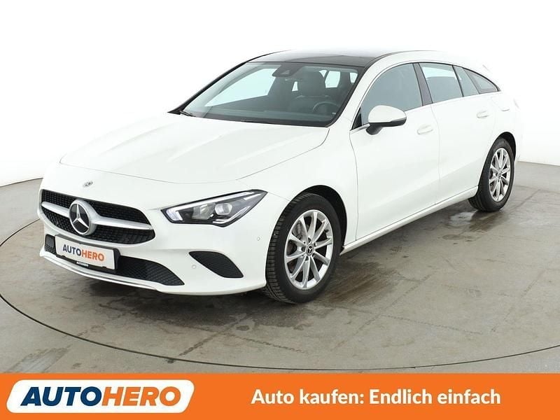 Weiß Gebraucht 2020 Mercedes CLA180 Shooting Brake Progressive Kombi | 20.090 € (Guter Preis) - Bild 1/3