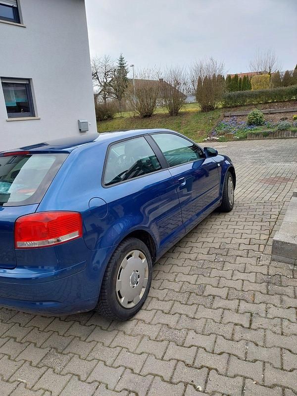 Gebraucht Audi A3 125 PS (91 kW) 2007 Blau Kleinwagen
