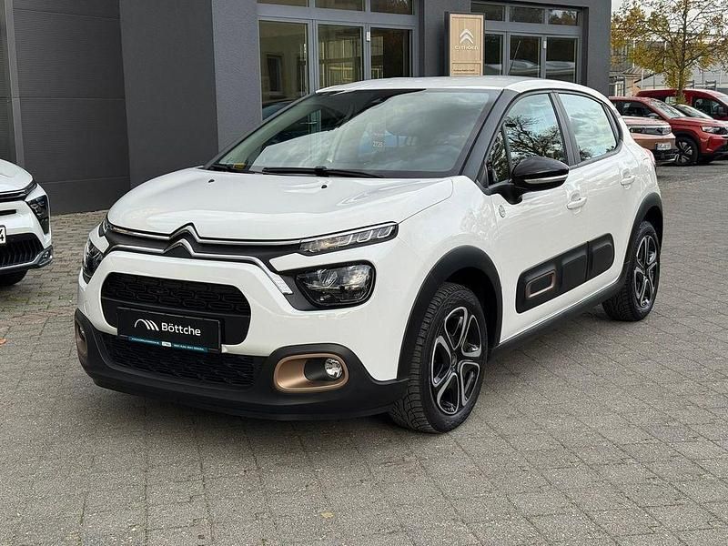 Lack weiss banquise/deckende lackierung Gebraucht 2023 Citroën C3 Limousine | 12.990 € (Fairer Preis) - Bild 1/4