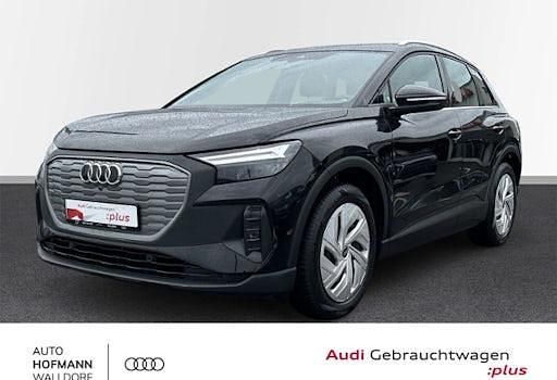 Gebraucht Audi Q4 e-tron Basis 125 kW (170 PS) 2022 Mythosschwarz metallic SUV