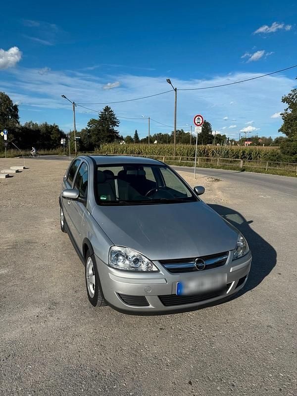Silber Gebraucht 2006 Opel Corsa Kleinwagen | 699 € (Superpreis) - Bild 1/4