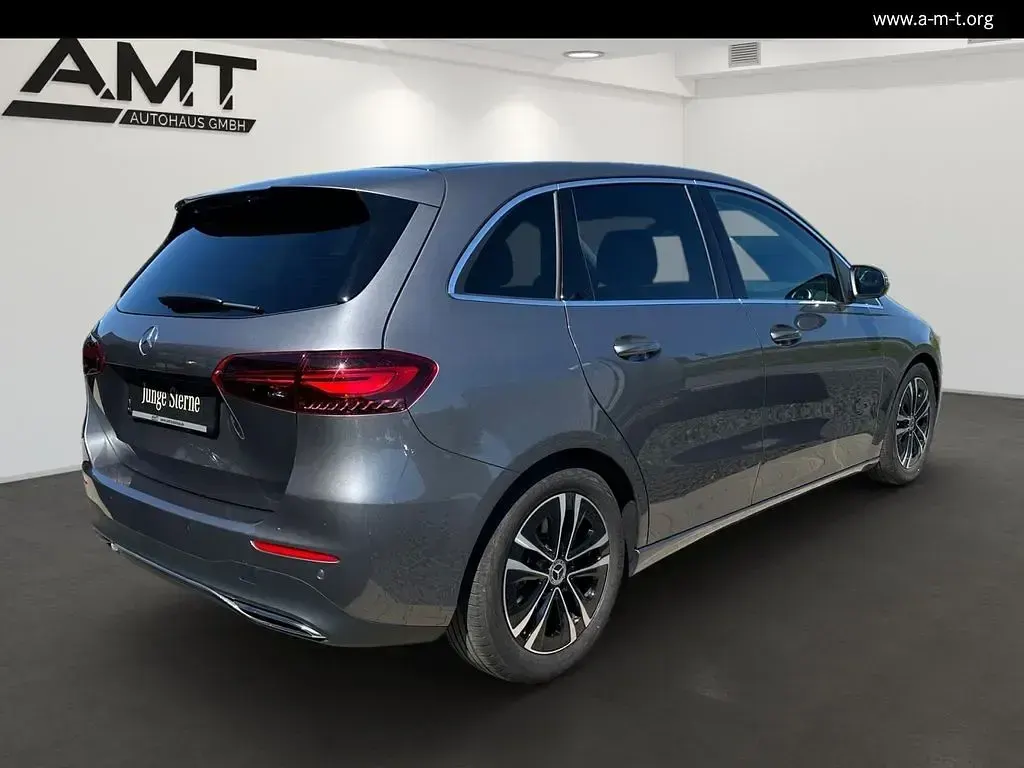 Brugt Mercedes B200 Progressive 163 HK (119 kW) 2025 Grå MPV