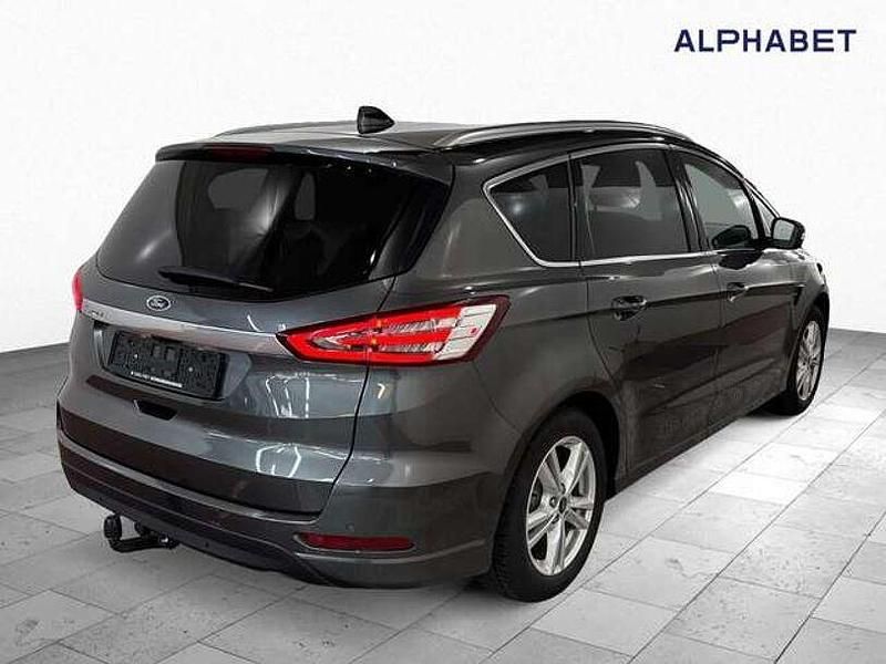 Gebraucht Ford S-MAX Titanium 150 PS (110 kW) 2022 Magneticgrau (metallic) Van / Kleinbus