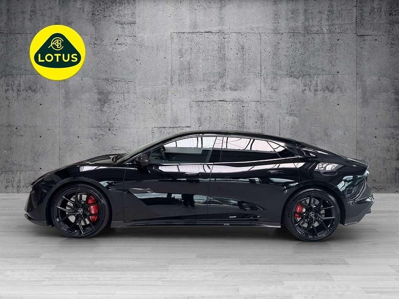 Gebraucht Lotus Emeya 450 kW (612 PS) 2025 Stellar black Kleinwagen