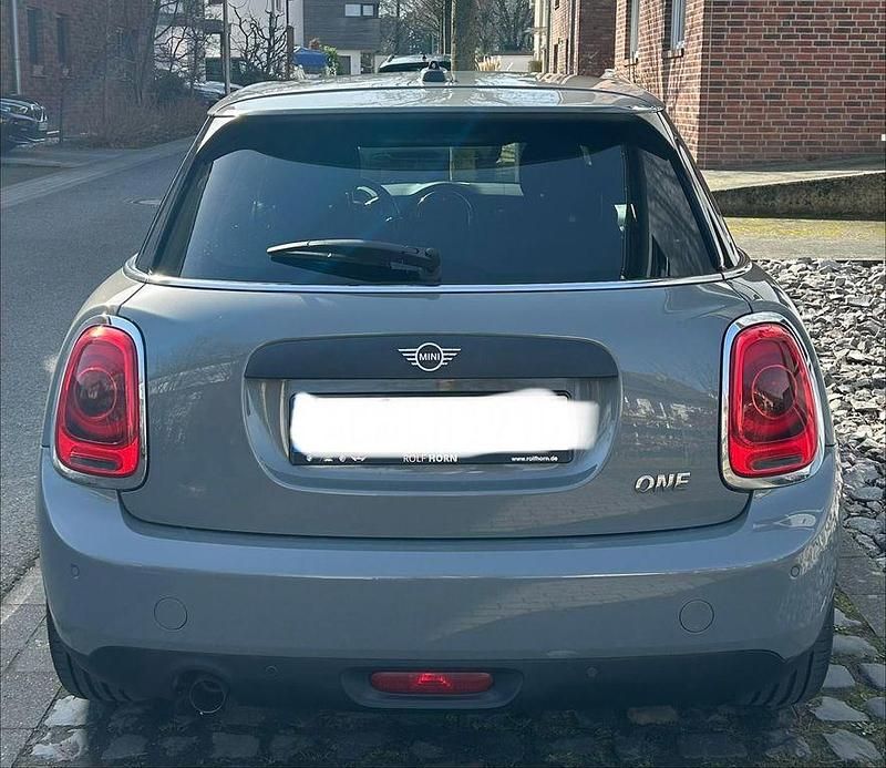 Gebraucht Mini ONE 102 PS (75 kW) 2018 Schwarz Kleinwagen