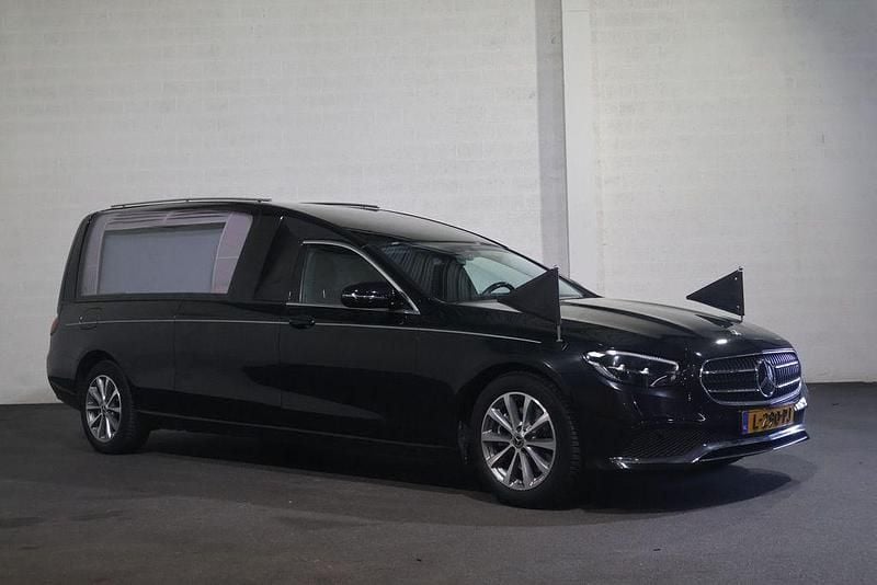 Gebraucht Mercedes E200 2021 Schwarz