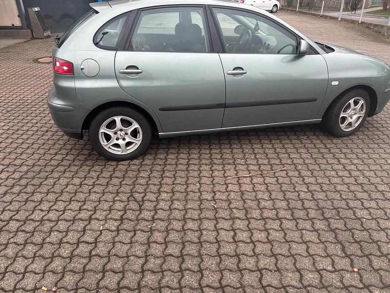 Gebraucht Seat Ibiza 2003 Grau Kleinwagen