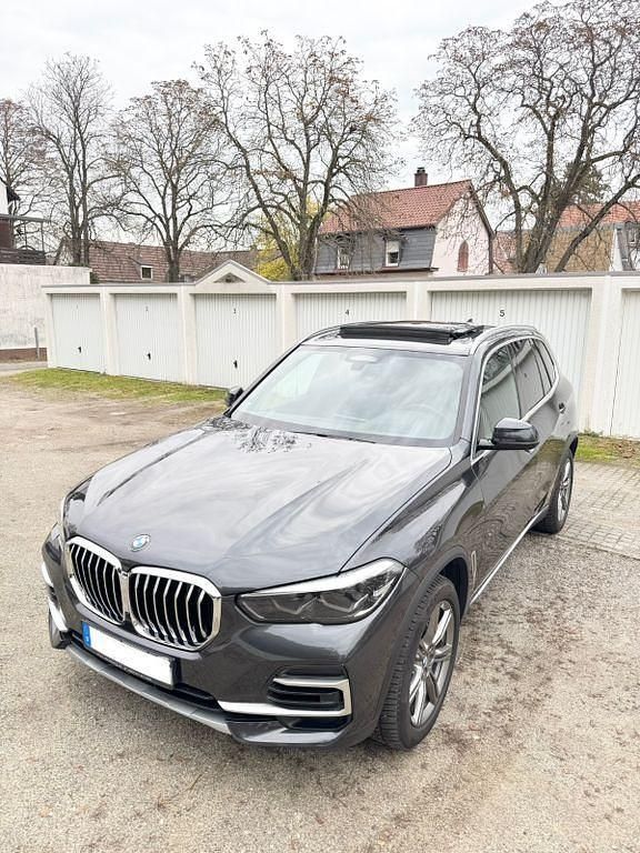 Gebraucht BMW X5 Performance 286 PS (210 kW) 2022 Grau SUV