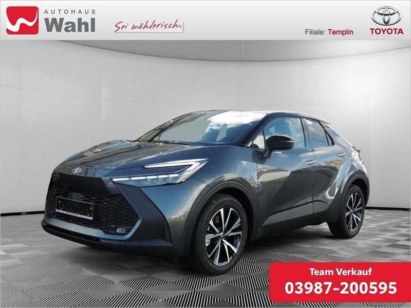 Neu Toyota C-HR 223 PS (164 kW) 2025 Grau SUV