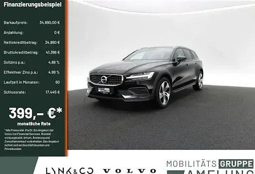 Gebraucht Volvo V60 CC Plus 197 PS (144 kW) 2024 Schwarz Kombi