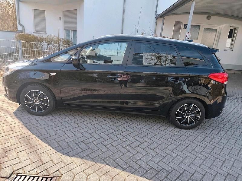 Gebraucht Kia Carens Edition 7 136 PS (100 kW) 2016 Schwarz Van / Kleinbus