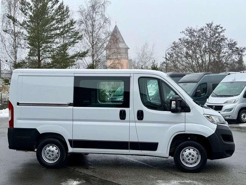 Gebraucht Citroën Jumper 140 PS (102 kW) 2023 Eis weiß Van / Kleinbus