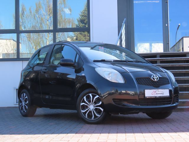 Schwarz Gebraucht 2006 Toyota Yaris Luna Limousine | 2.690 € (Fairer Preis) - Bild 1/4