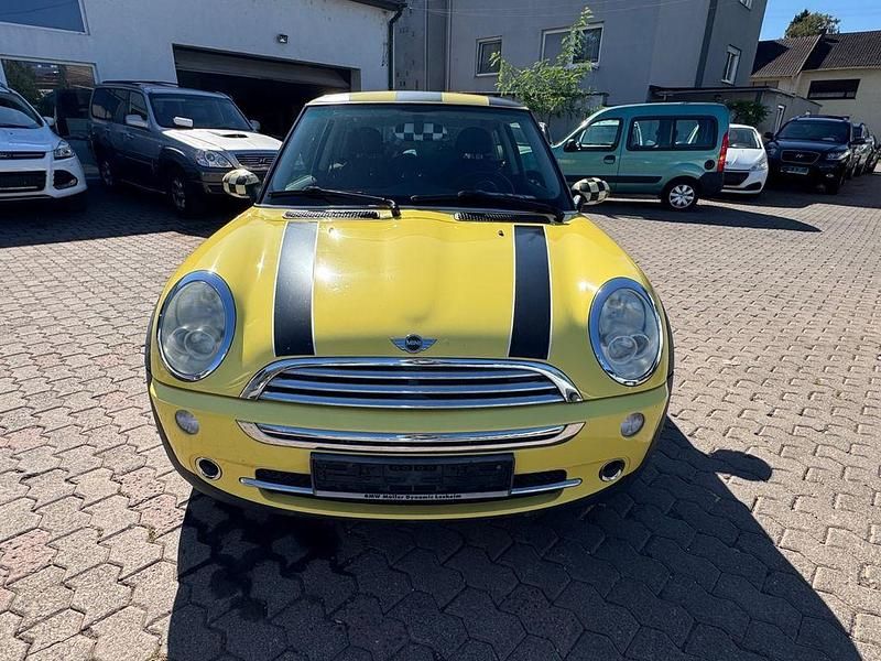 Gebraucht Mini ONE Sport 90 PS (66 kW) 2006 Gelb Kleinwagen