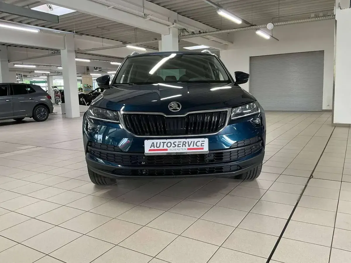 Gebraucht Skoda Karoq Clever 150 PS (110 kW) 2021 Lavablau metallic SUV