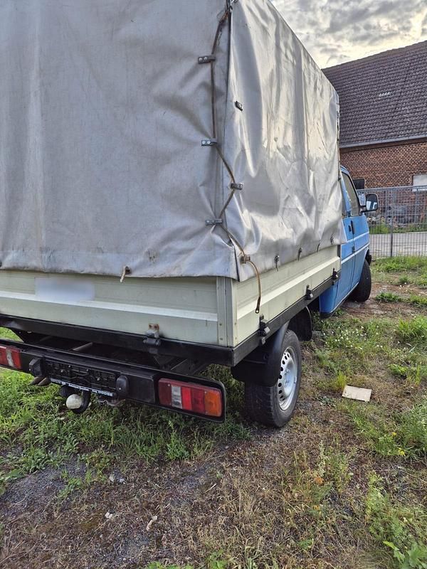 Gebraucht VW T4 88 PS (64 kW) 1999 Blau Van