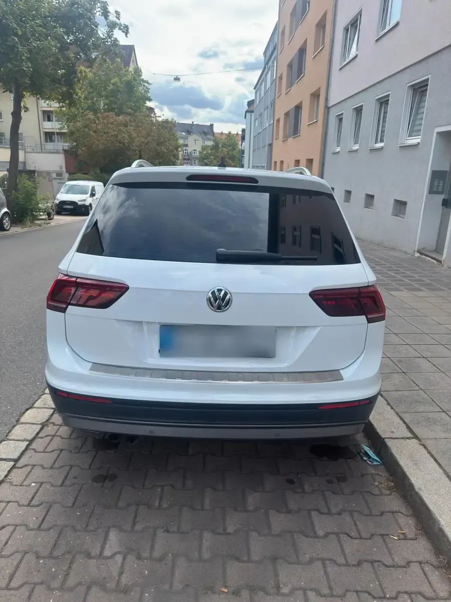 Gebraucht VW Tiguan 150 PS (110 kW) 2018 Weiß SUV