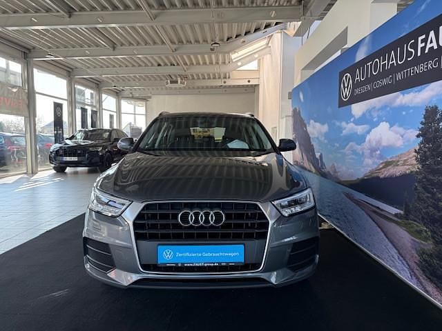 Gebraucht Audi Q3 Comfort 125 PS (91 kW) 2017 Grau metallic SUV