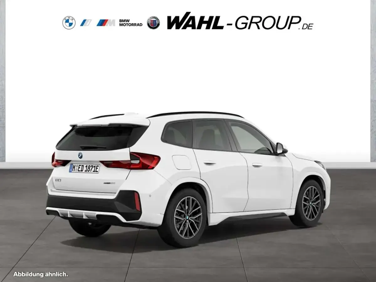 Gebraucht BMW iX1 M Sport 150 kW (204 PS) 2026 Weiß SUV