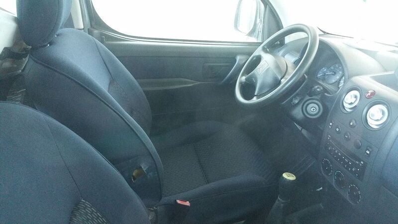 Gebraucht Citroën Berlingo 109 PS (80 kW) 2007 Grau metallic Van / Kleinbus