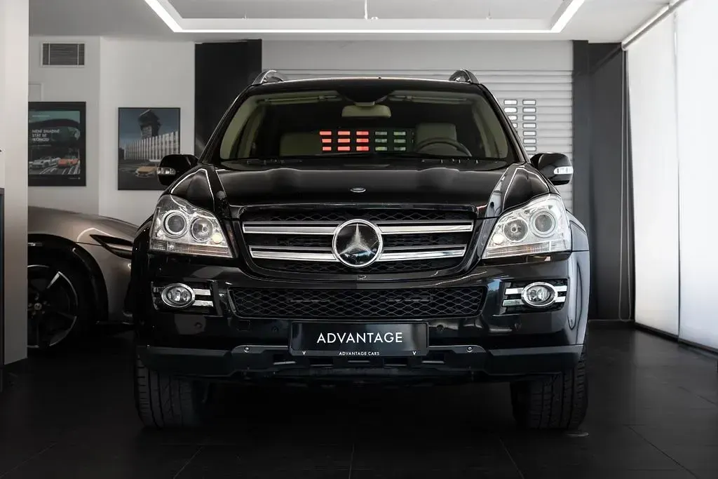 Gebraucht Mercedes GL420 306 PS (225 kW) 2008 Schwarz SUV