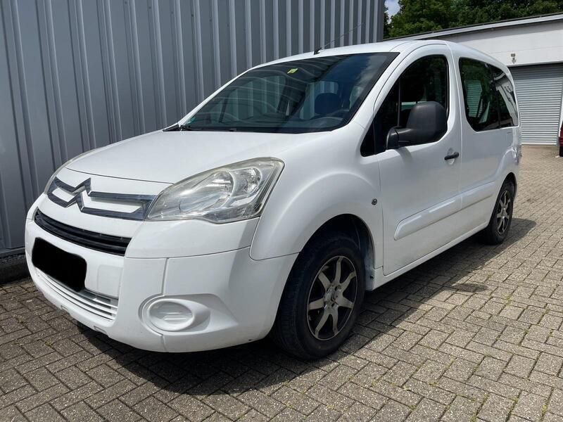Weiß Gebraucht 2010 Citroën Berlingo Van / Kleinbus | 3.650 € (Superpreis) - Bild 1/4
