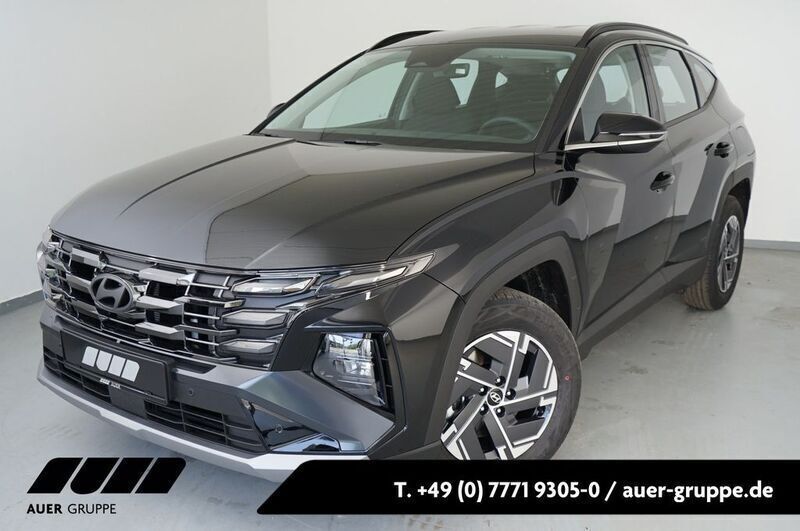 Schwarz Neu 2025 Hyundai Tucson Select SUV | 32.590 € (Superpreis) - Bild 1/4