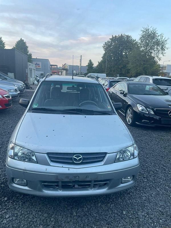 Silber Gebraucht 2000 Mazda Demio Limousine | 650 € (Superpreis) - Bild 1/4