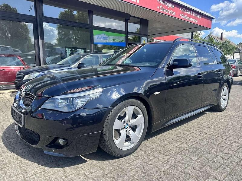 Gebraucht BMW 550 367 PS (269 kW) 2007 Carbonschwarz metallic Kombi