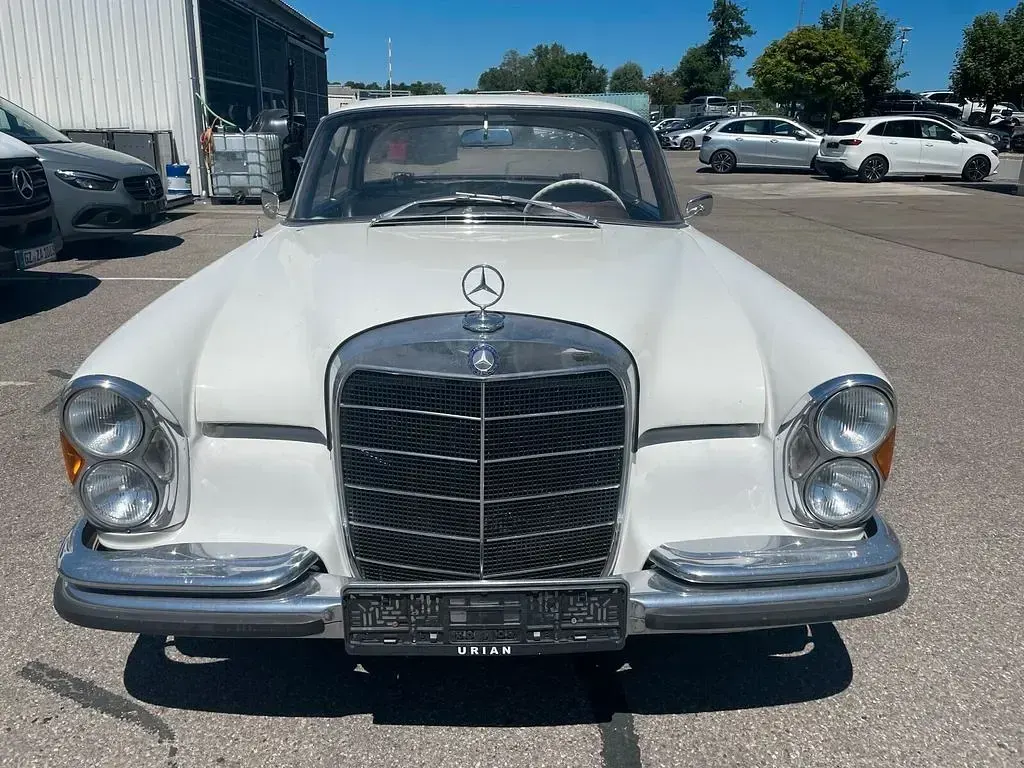 Gebraucht Mercedes 250 SE 150 PS (110 kW) 1966 Weiß Coupé