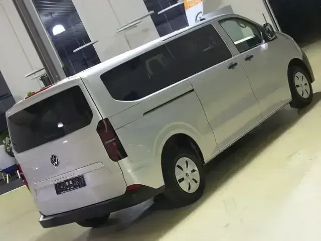 Gebraucht VW Caravelle 150 PS (110 kW) 2025 Andere Van