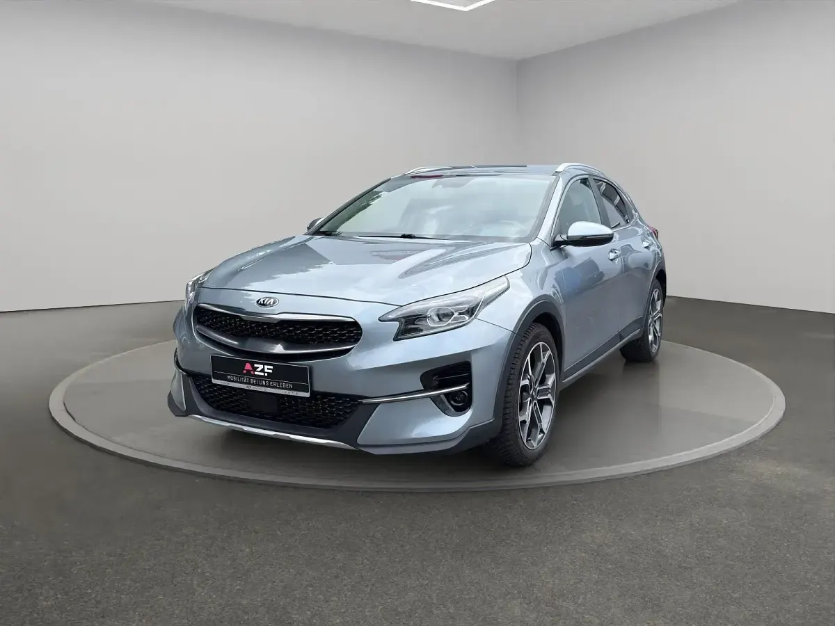 Gebraucht Kia XCeed Vision 160 PS (117 kW) 2021 Silber SUV