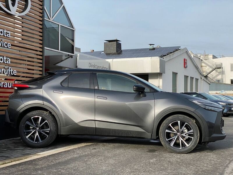 Gebraucht Toyota C-HR Team 197 PS (144 kW) 2023 Schwarz SUV