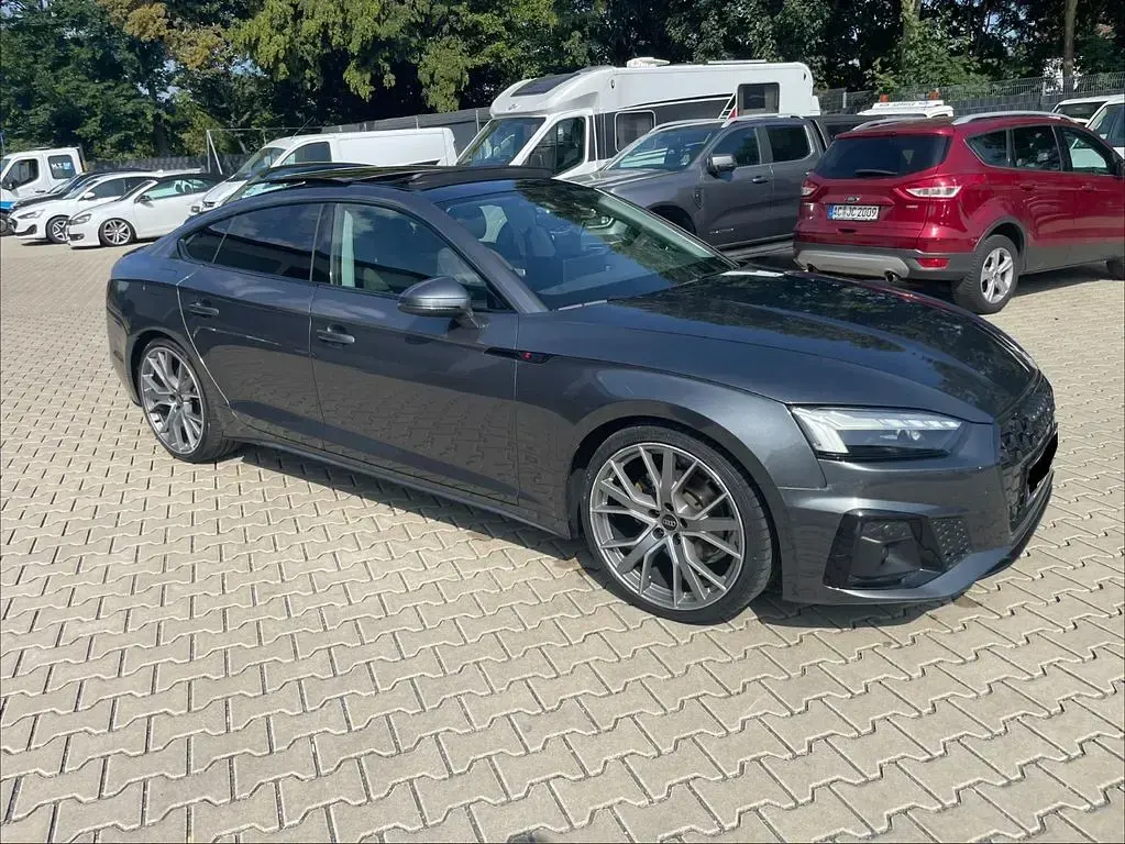 Gebraucht Audi A5 Sportback S-Line 163 PS (119 kW) 2023 Grau Kleinwagen