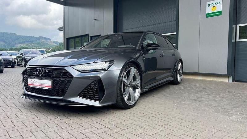 Grau Gebraucht 2020 Audi RS6 Sport Kombi | 82.990 € (Etwas zu teuer) - Bild 1/4