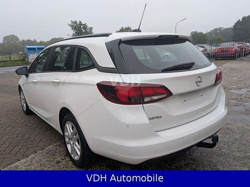 Gebraucht Opel Astra Edition 105 PS (77 kW) 2021 Weiß Kombi